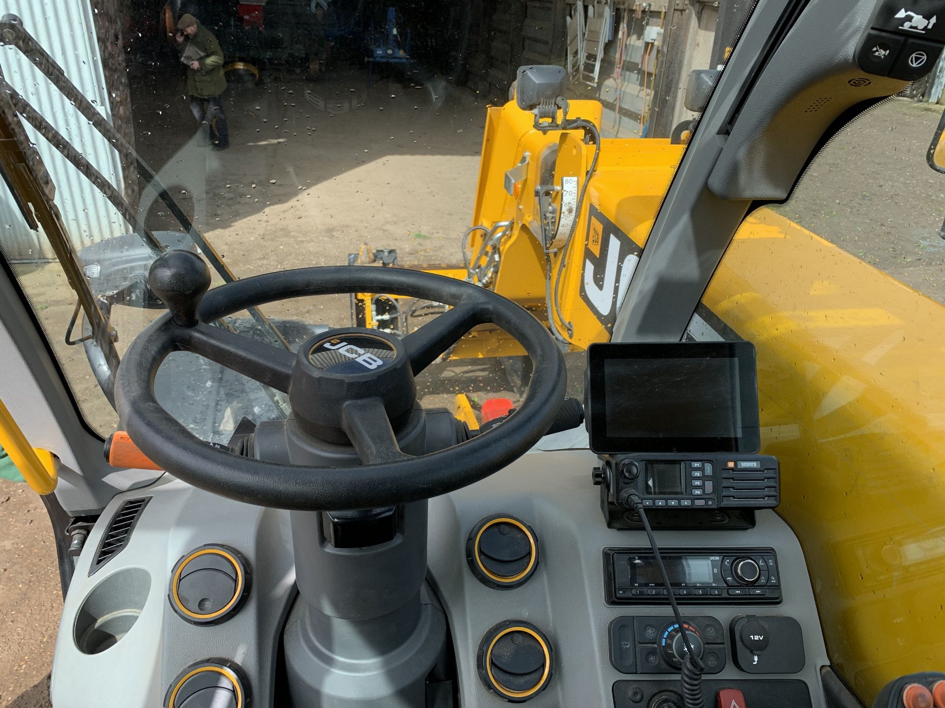 2022 JCB 532-60 telehandler, YX22 VOJ, 760 hours, with pallet tines, pin & cone headstock, pickup - Image 4 of 13