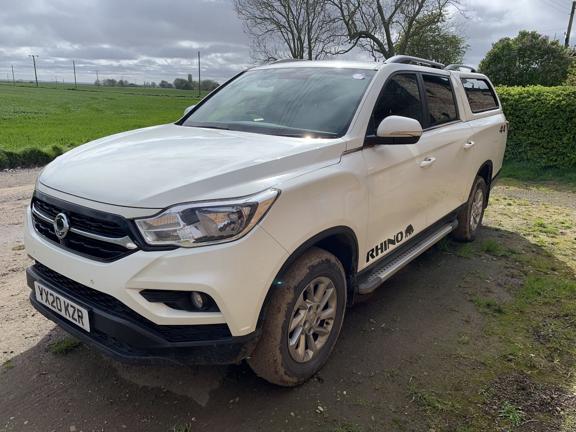 2020 Ssangyong Musso Rhino twin cab pickup, YX20 KZR, 38600 miles, 2.2l diesel, automatic, with - Bild 10 aus 10