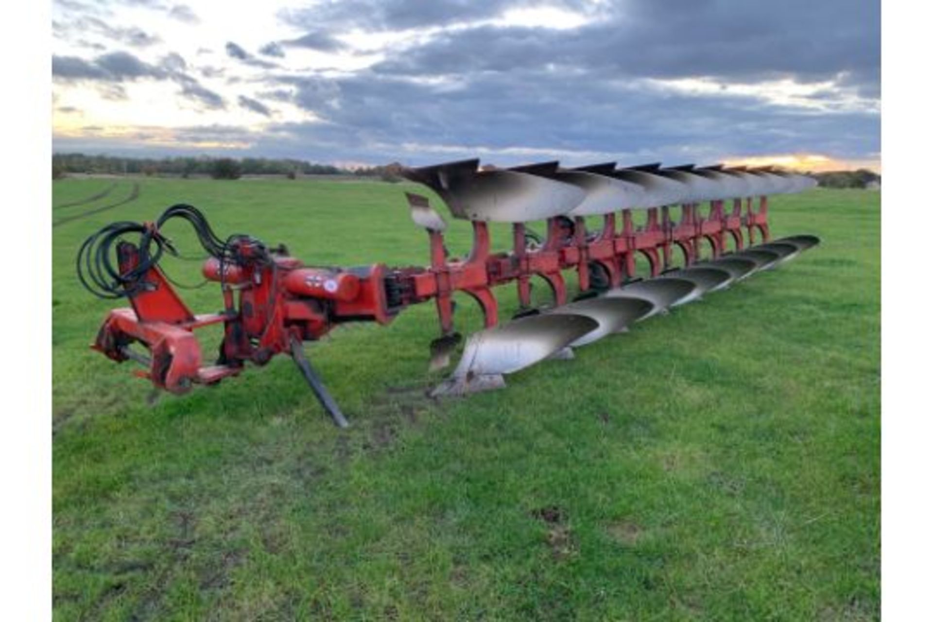 Gregoire-Besson 8f semi mounted plough with hydraulic vari-width