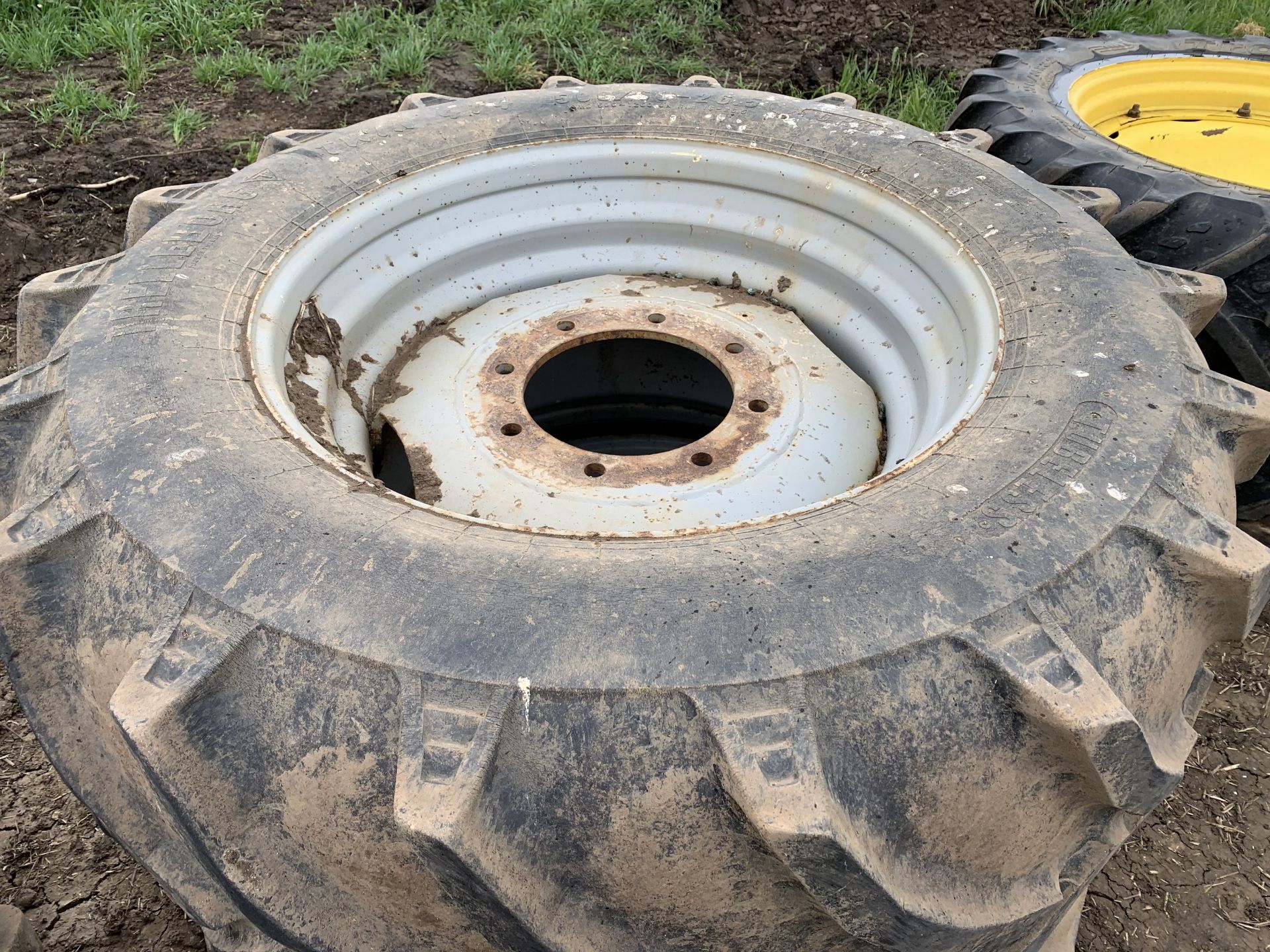 Set of four flotation wheels & tyres, 800/50-34 & 500/60-26.5, eight stud wheels, Trelleborg tyres - Image 2 of 5