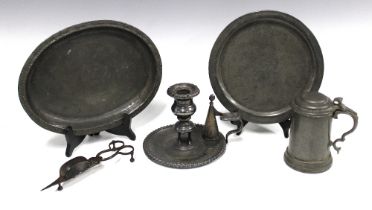 Collection of antique and later pewter to include a chamber candlestick, candle snuffers, tankard