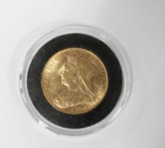 Queen Victoria gold sovereign, 1900, plastic case