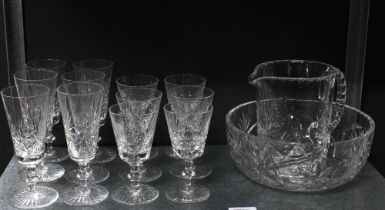 Edinburgh Crystal glasses and a matching bowl and water jug (14)