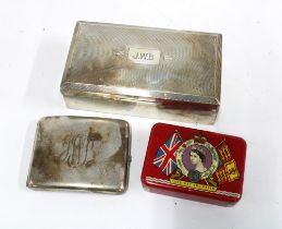 George V silver cigarette box, Birmingham 1934, (a/f) together with a silver cigarette case,