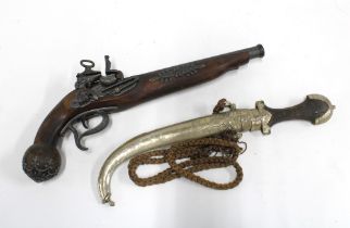 Replica pistol, 42cm, together with a dagger (2)