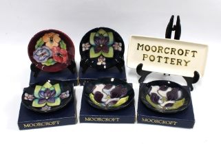 MOORCROFT POTTERY rectangular dish, 20cm long and five Moorcroft boxed pin dishes, boxed (6)