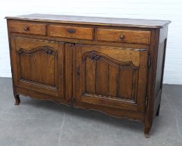 Oak / elm sideboard / dresser base, rectangular top above three chequer strung drawers above two