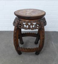 Chinese jardinière stand / side table of barrel form with a circular hardstone top, 35 x 49cm