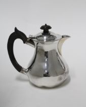 George V silver hot milk pot, Edinburgh 1916, 12cm