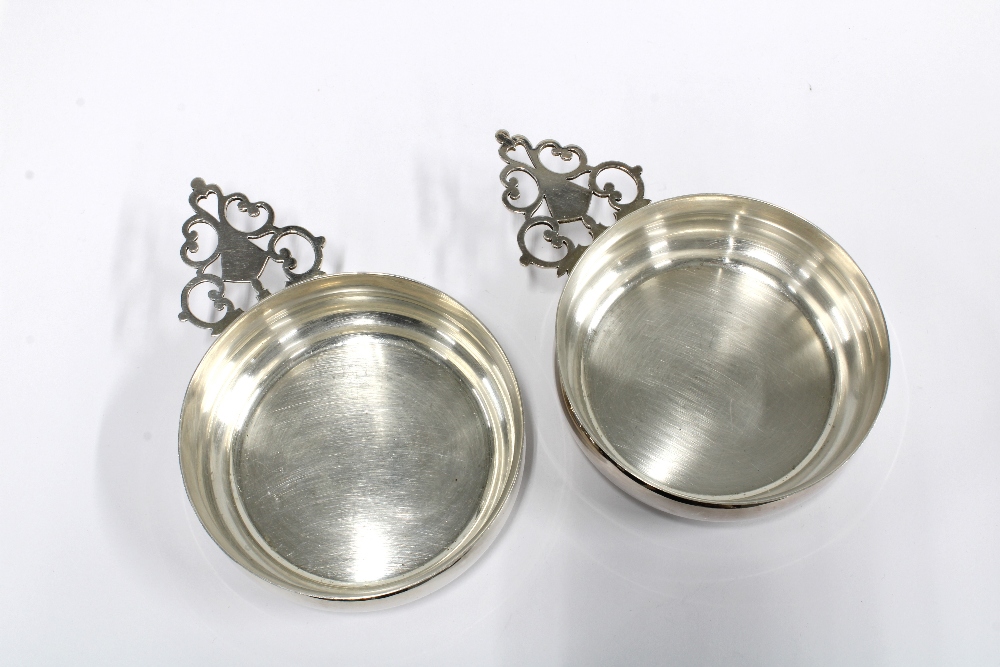 A pair of George VI silver wine tasters, each with a circular bowl and pierced handle, Sheffield - Image 2 of 5