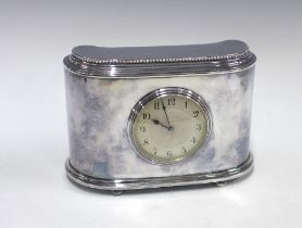 Early 20th century silver plated mantel clock, with French movement, 23 x 17cm