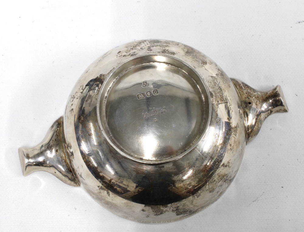 George VI silver quaich, retailed by A&J Smith of Aberdeen, hallmarked for London 1939 , 16cm across - Image 4 of 5