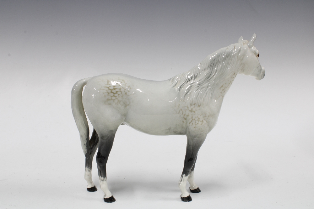 Beswick dapple grey Mare, 18.5cm - Image 2 of 3