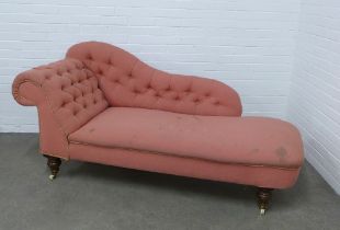Victorian buttonback upholstered chaise / daybed, on mahogany legs terminating on ceramic castors,