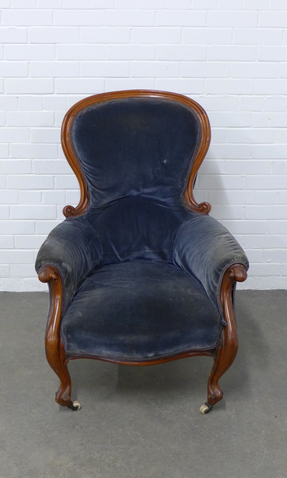 Victorian mahogany framed spoonback armchair with blue upholstery, raised on cabriole legs and - Image 2 of 3
