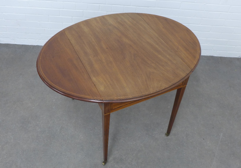 A mahogany and satinwood crossbanded pembroke table of typical design, 108 x 73 x 84cm. - Image 3 of 3
