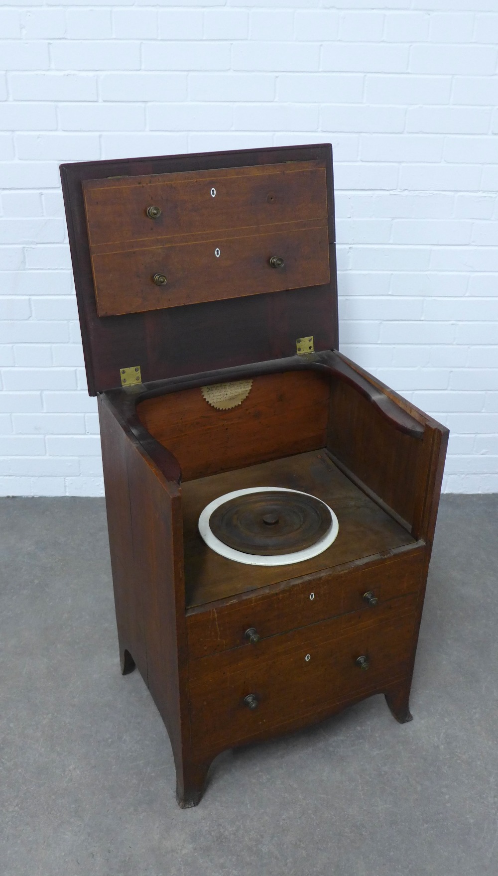 Georgian mahogany commode in the form of a chest of drawers, with dummy drawers 59 x 78 x 46cm. - Image 3 of 3