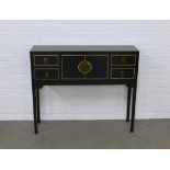 Contemporary black lacquered console table, chinoiserie style, with cupboards and drawers, 100 x