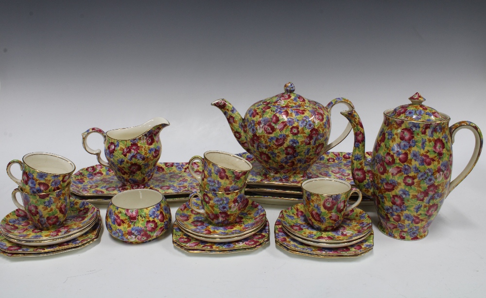 Royal Winton Royalty pattern chintz tables wares, comprising five cups, six saucers, six side plate