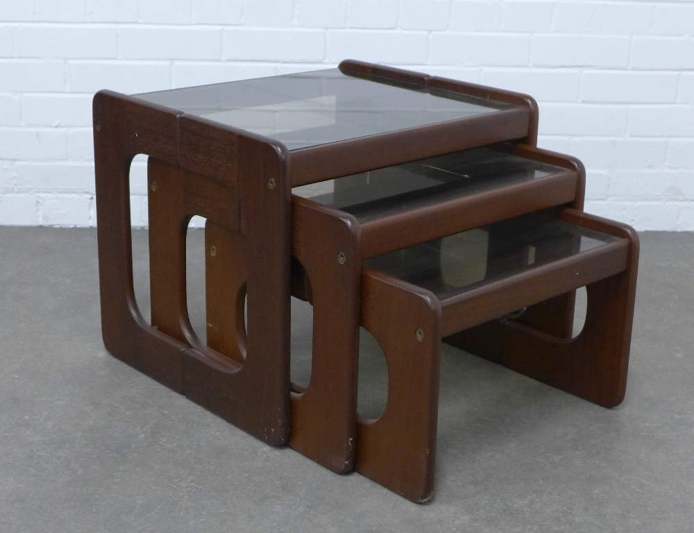 Retro nest of three tables with glass tops, 55 x 46 x 48cm. (3)