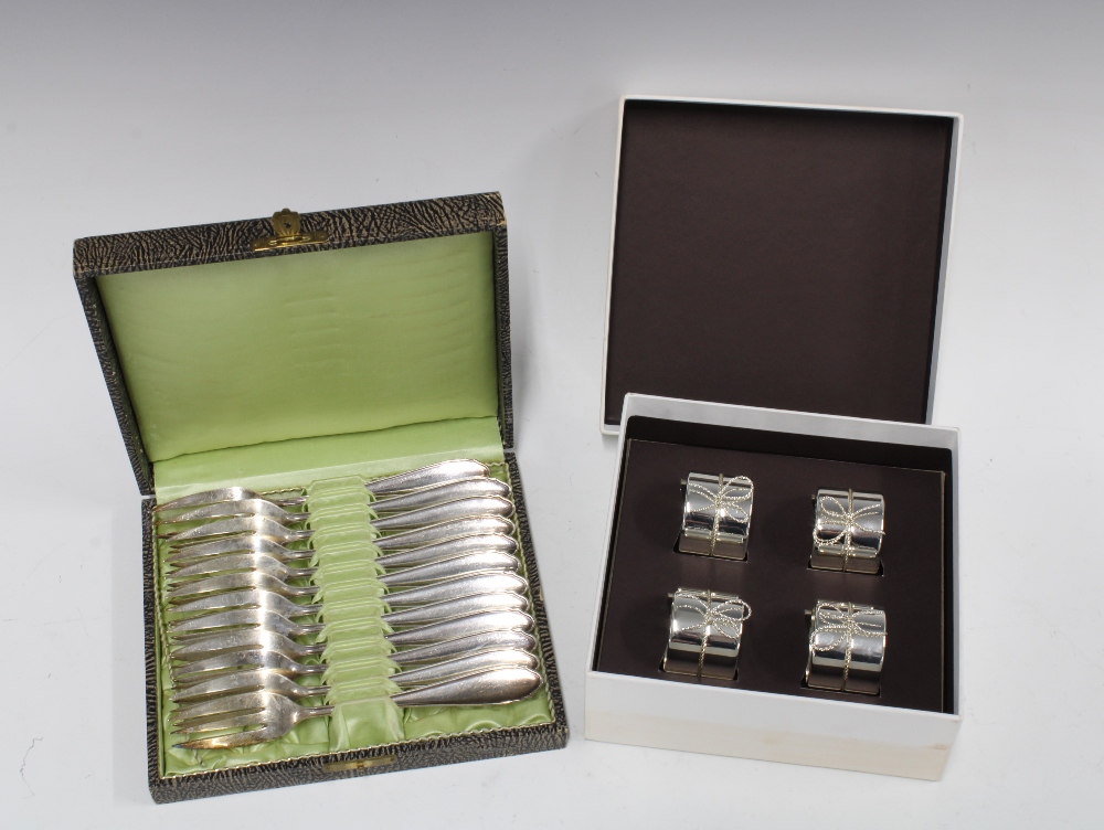 Cased set of 12 continental silver pastry forks, stamped 800, together with a boxed set of four Vera