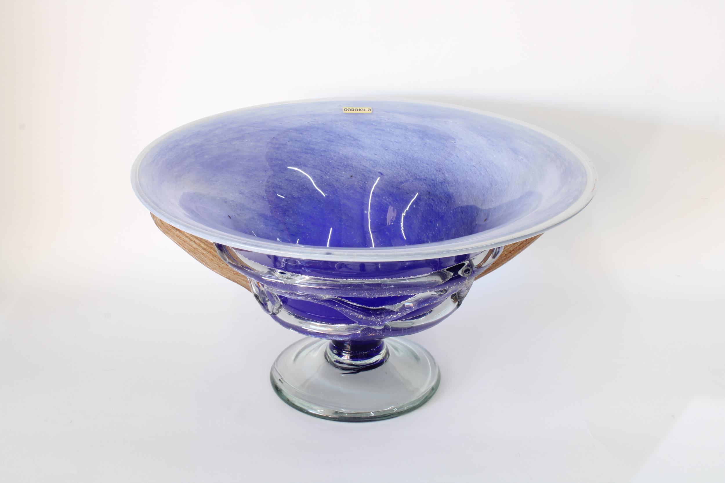 Gordiola Art glass pedestal bowl, 30cm diameter - Image 2 of 2