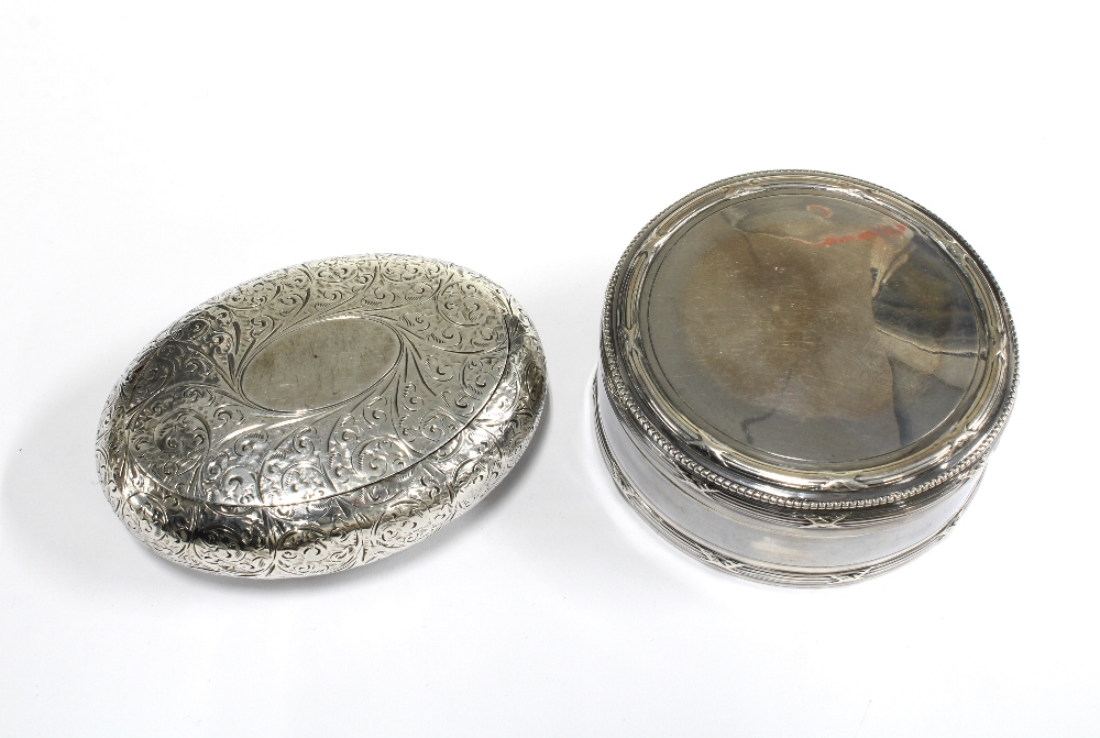 Silver snuff box, oval form with all-over foliate engraved pattern, Birmingham 1901 together with