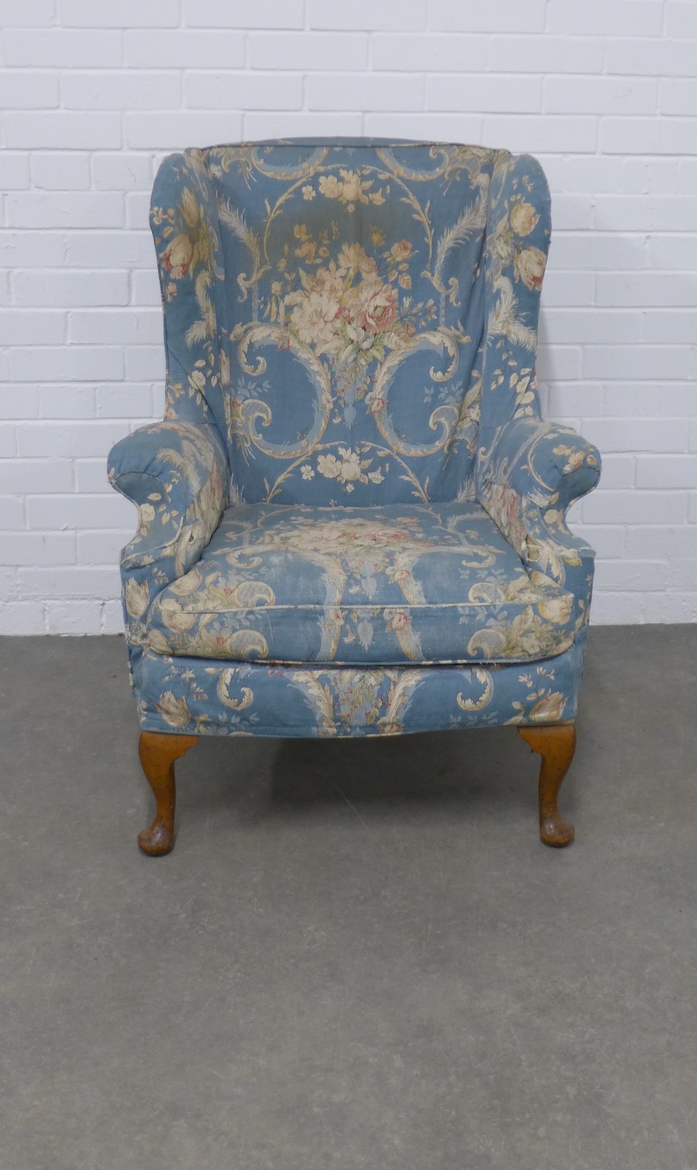 Wingback armchair with country house floral upholstery / covers, 78 x 102 x 52cm. - Image 2 of 3