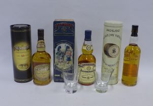 Three bottles of whisky in their presentation cases to include Glen Moray, Aged 15years, The