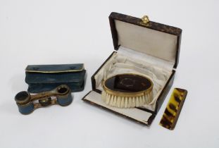 Child's tortoiseshell brush and comb set together with brass opera glasses (2)