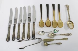Mixed lot to include silver handled butter knives, silver & Epns teaspoons, horn spoons, Epns