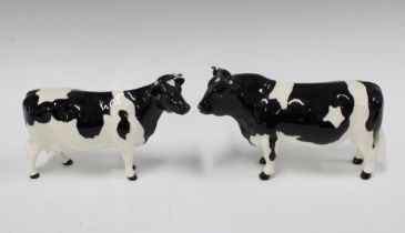 Beswick Friesian cow and bull, CH Coddington & CH Claybury Leegwater, (2) 22cm.