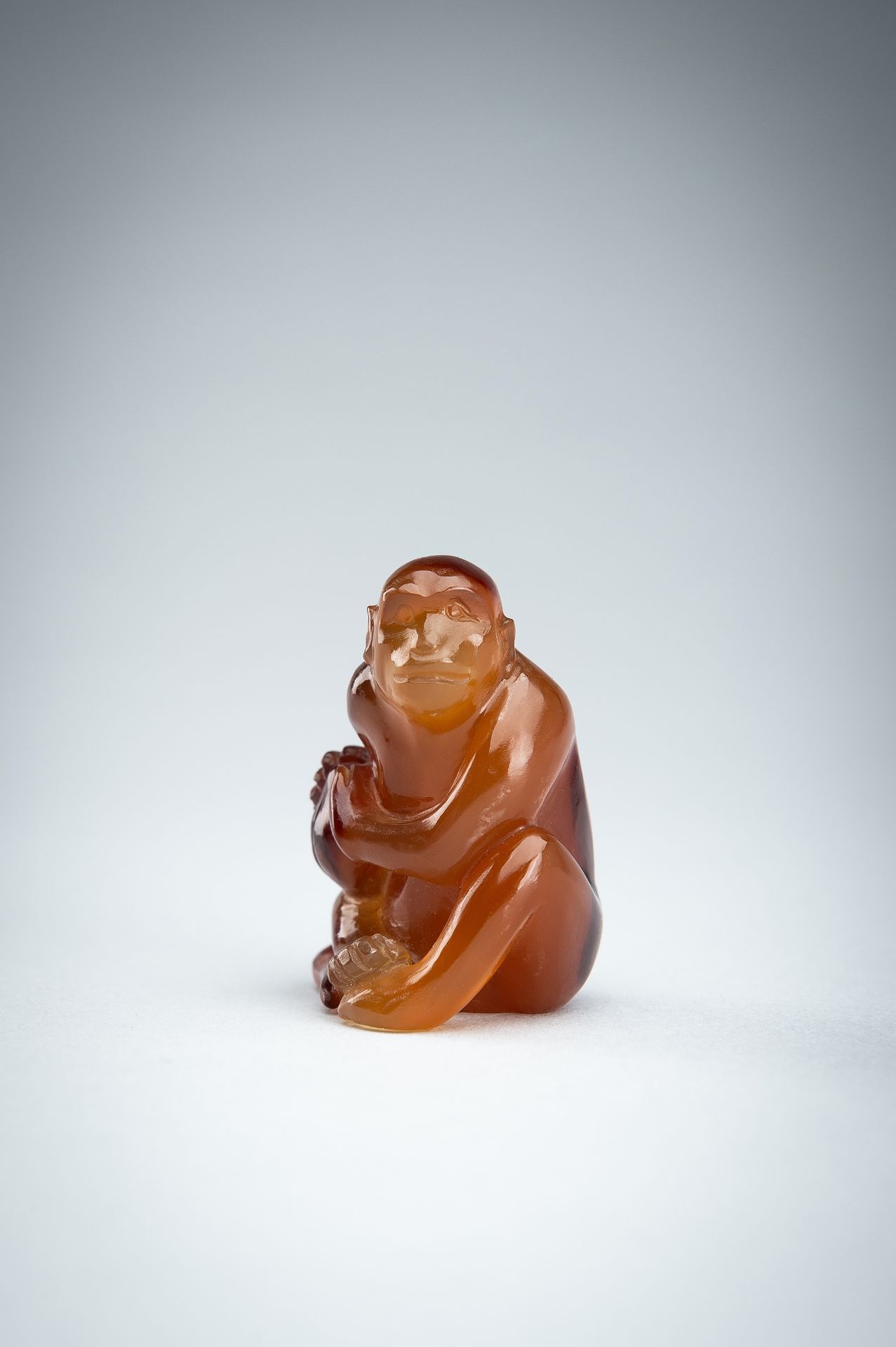 AN AGATE CARVING OF A MONKEY WITH PEACH, c. 1920s - Image 5 of 13