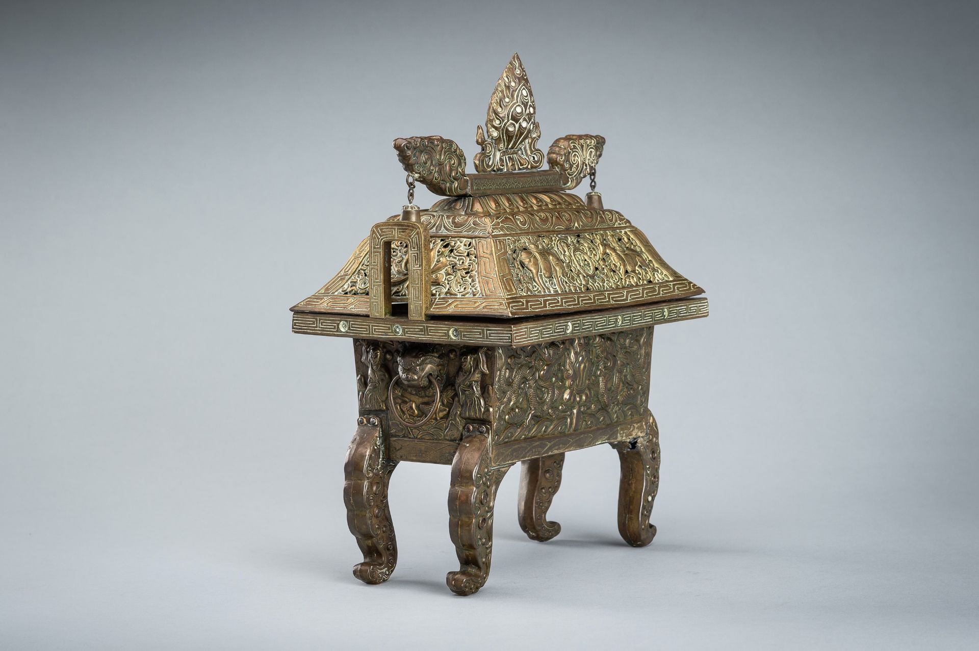 A GILT COPPER REPOUSSE CENSER AND RETICULATED COVER, FANGDING, QING DYNASTY - Image 3 of 20