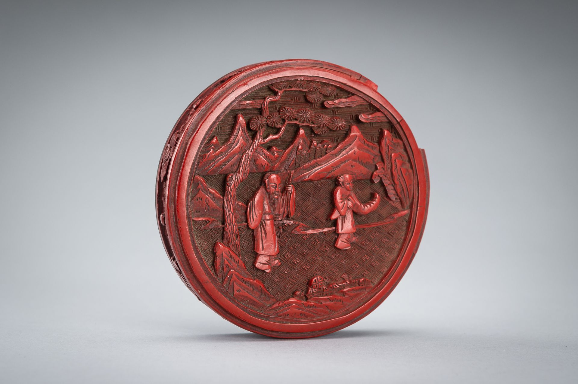 A CINNABAR LACQUER BOX COVER, 19TH CENTURY - Image 2 of 10