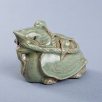 A CELADON GLAZED PORCELAIN WATER DROPPER, GORYEO DYNASTY