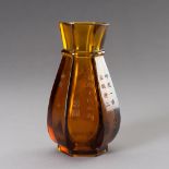 A HEXAGONAL AMBER GLASS VASE, 20TH CENTURY