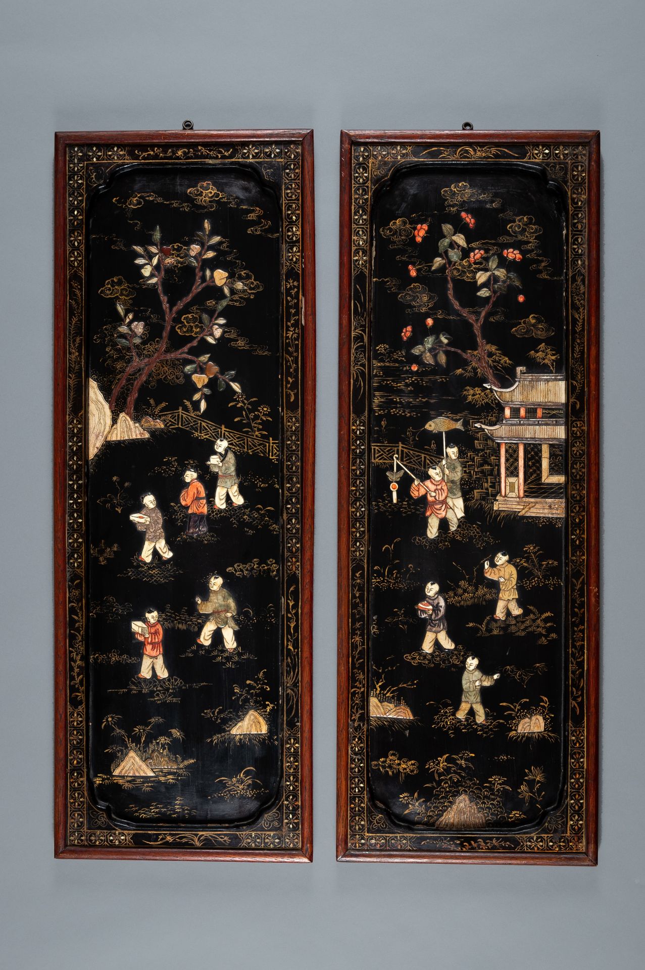 A PAIR OF INLAID LACQUERD WOOD PANELS, LATE QING - Image 2 of 16