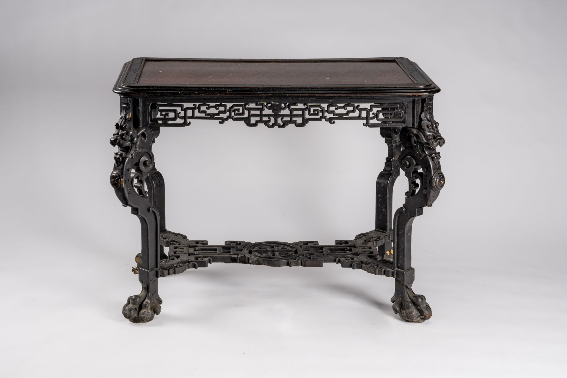 A LACQUERED HONGMU WOOD AND STONE CONSOLE TABLE, QING DYNASTY - Bild 2 aus 13