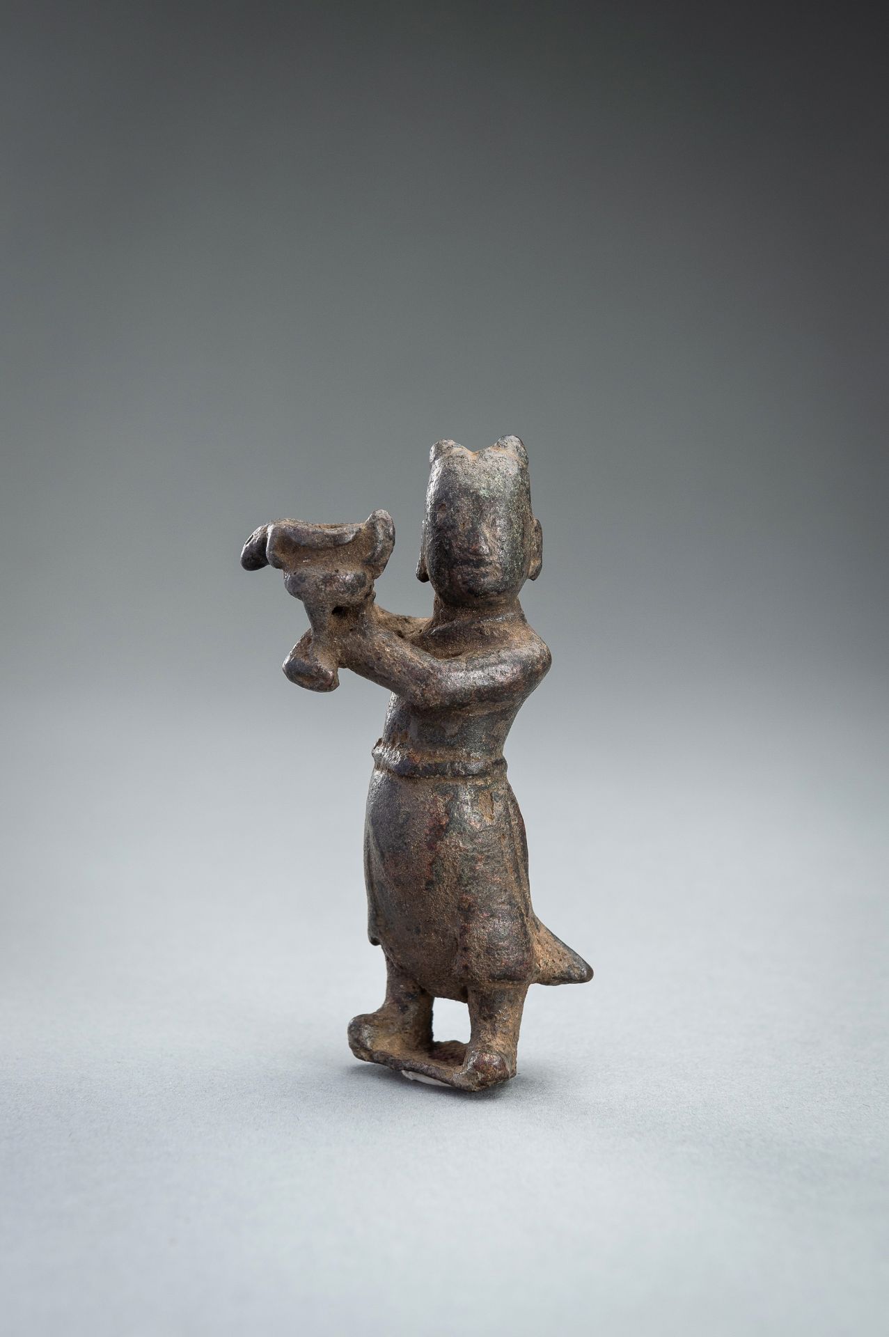 A BRONZE 'BOY' JOSS STICK HOLDER, MING DYNASTY - Bild 2 aus 9