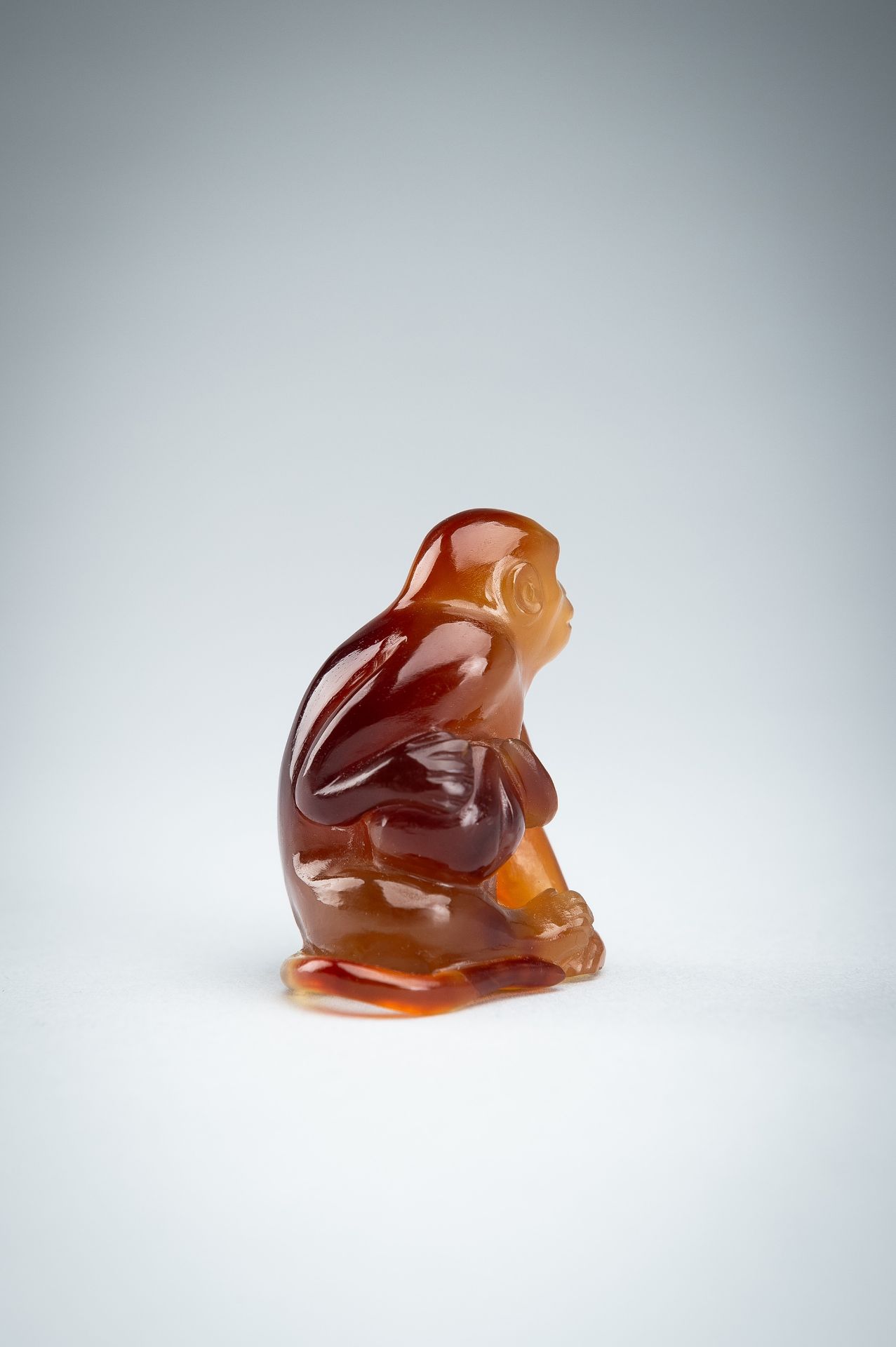 AN AGATE CARVING OF A MONKEY WITH PEACH, c. 1920s - Image 9 of 13