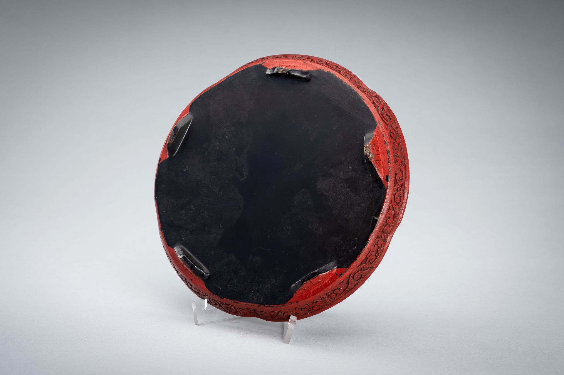 A CINNABAR LACQUER TRAY, 19TH CENTURY - Image 11 of 12