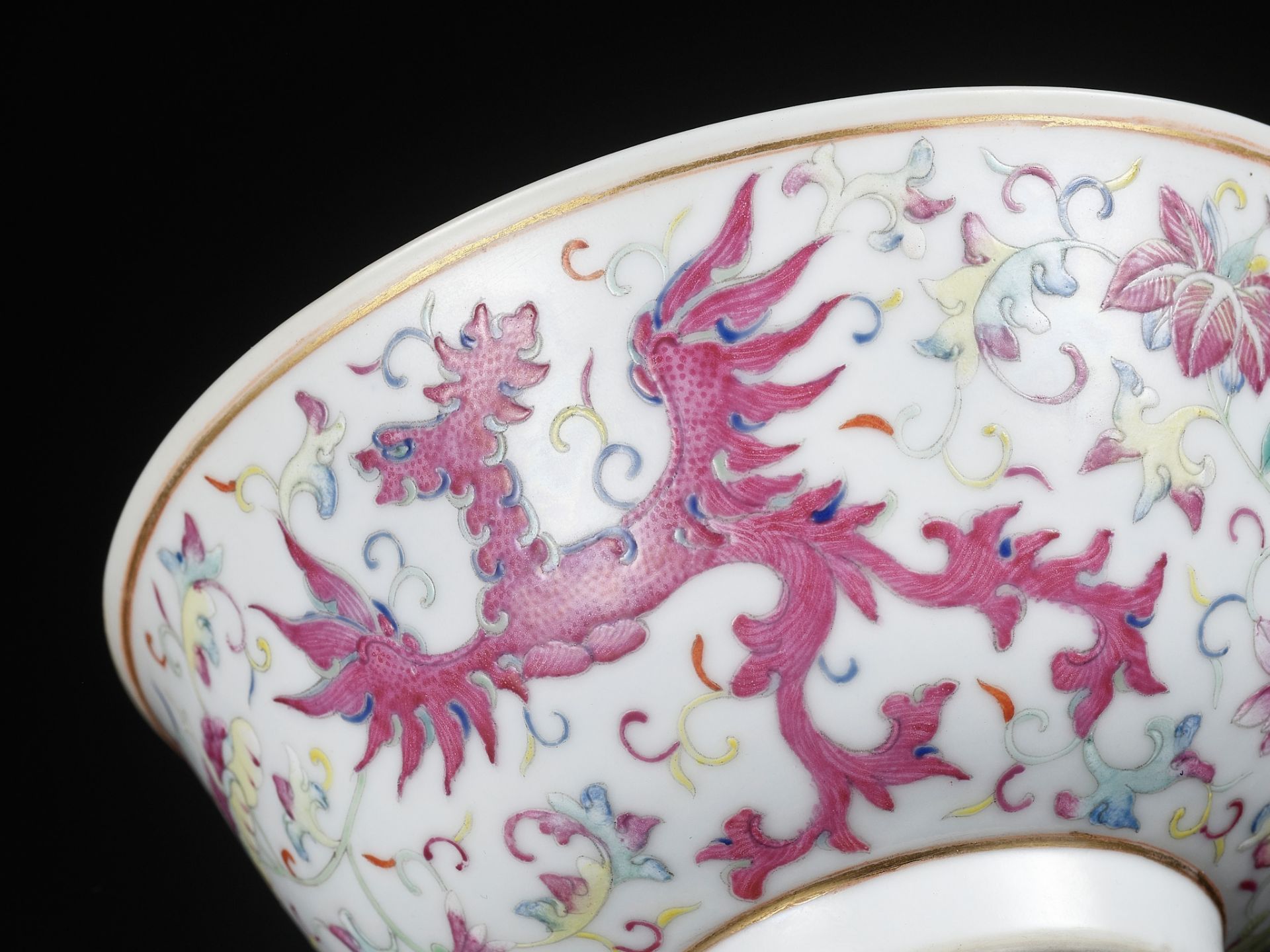 A PAIR OF FAMILLE-ROSE 'PHOENIX' BOWLS, GUANGXU MARK AND PERIOD - Image 6 of 16