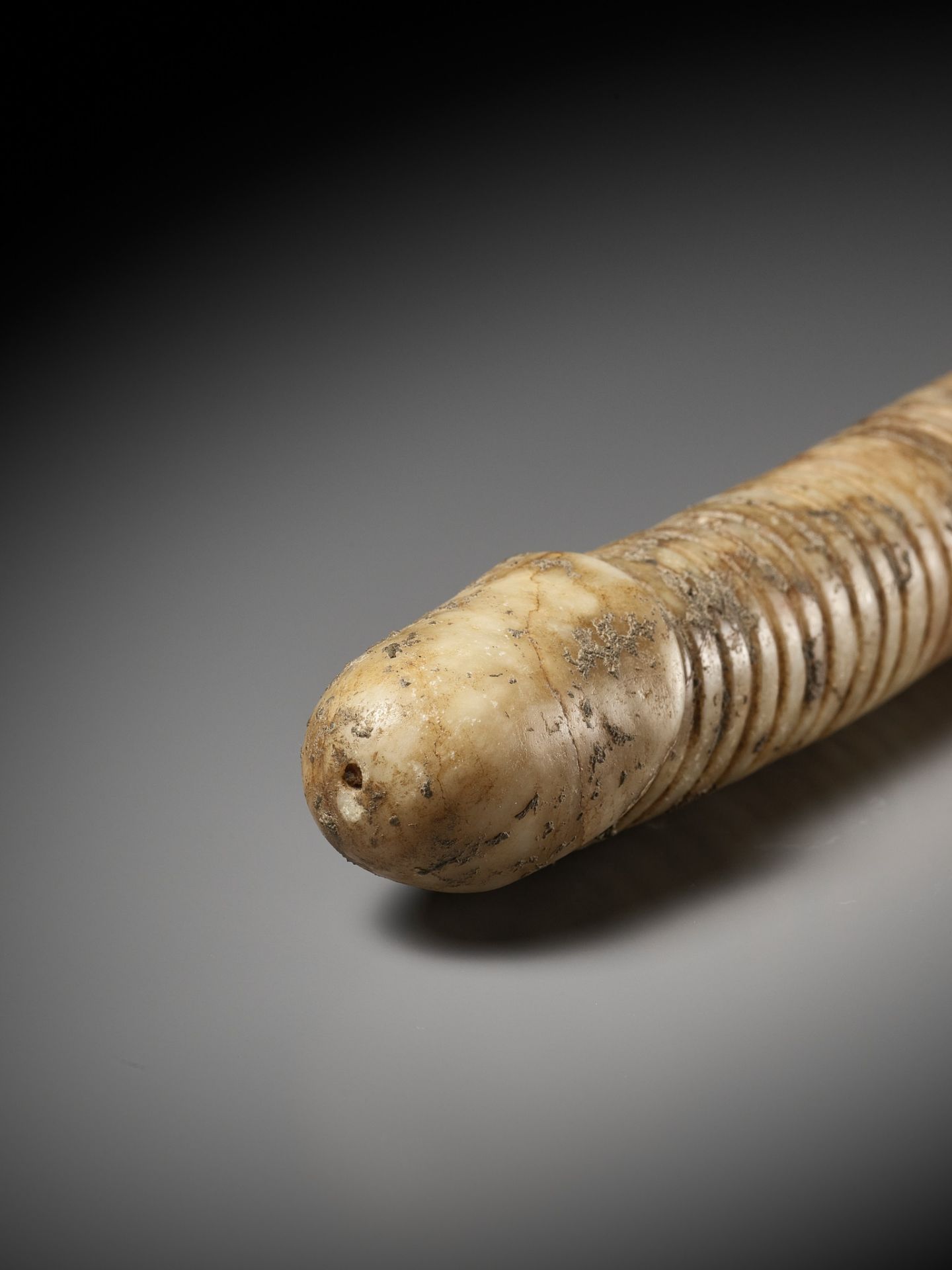 A RARE WHITE MARBLE CARVING OF A PHALLUS, WESTERN HAN DYNASTY - Image 9 of 11