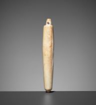 AN AWL-SHAPED 'CHICKEN BONE' JADE PENDANT, LIANGZHU CULTURE