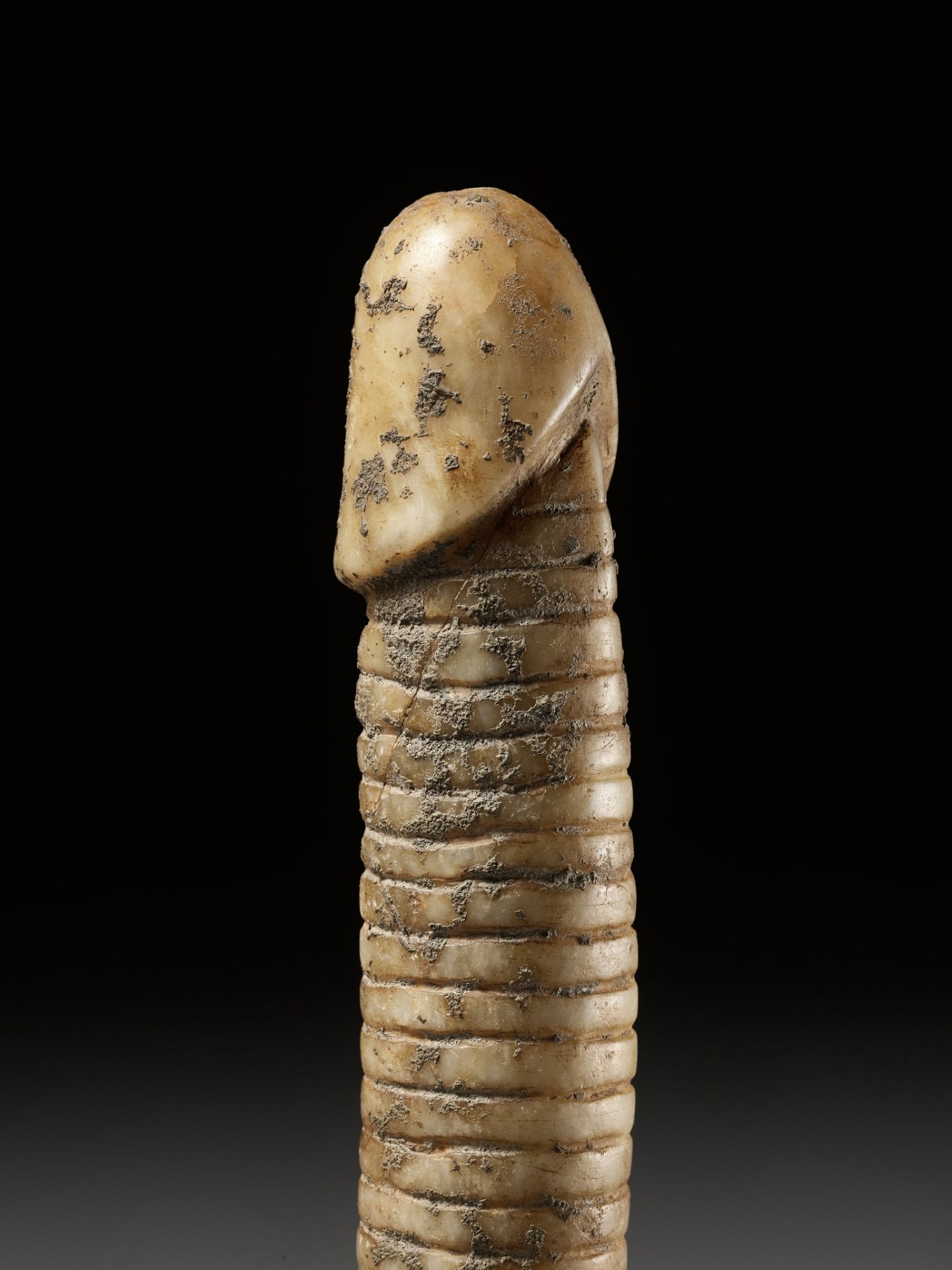 A RARE WHITE MARBLE CARVING OF A PHALLUS, WESTERN HAN DYNASTY - Image 2 of 11