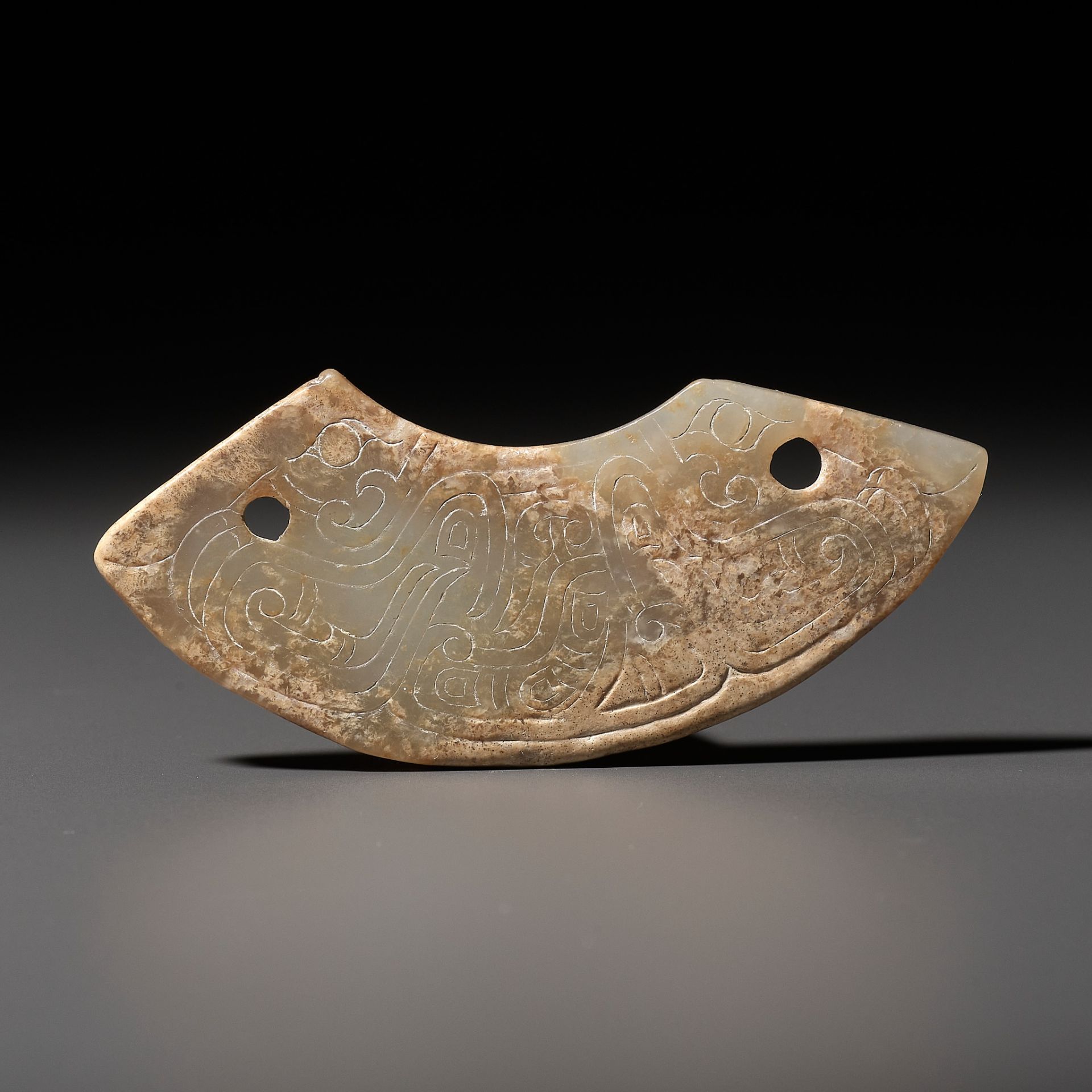 A JADE 'DRAGON' PENDANT, HUANG, WESTERN ZHOU DYNASTY - Image 17 of 17