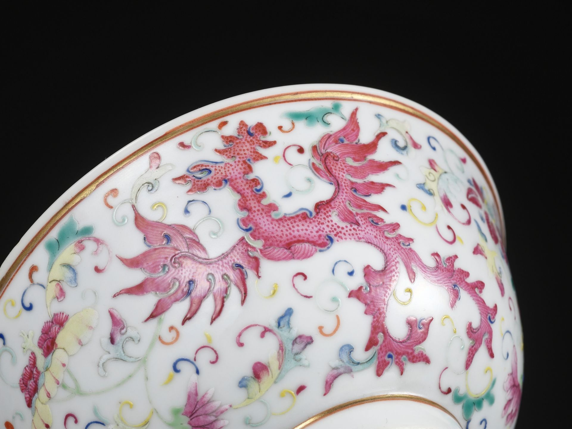 A PAIR OF FAMILLE-ROSE 'PHOENIX' BOWLS, GUANGXU MARK AND PERIOD - Image 13 of 16