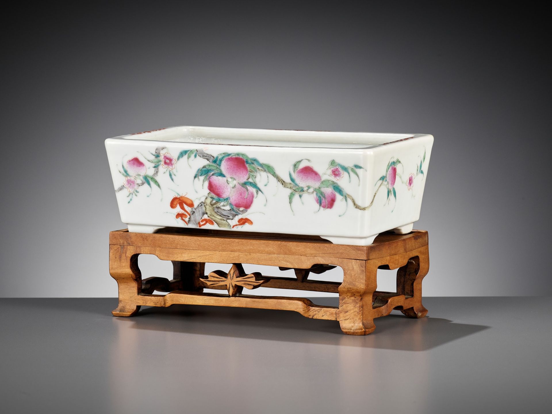 A FAMILLE ROSE 'NINE PEACHES' JARDINIERE, GUANGXU MARK AND PROBABLY OF THE PERIOD - Image 7 of 13