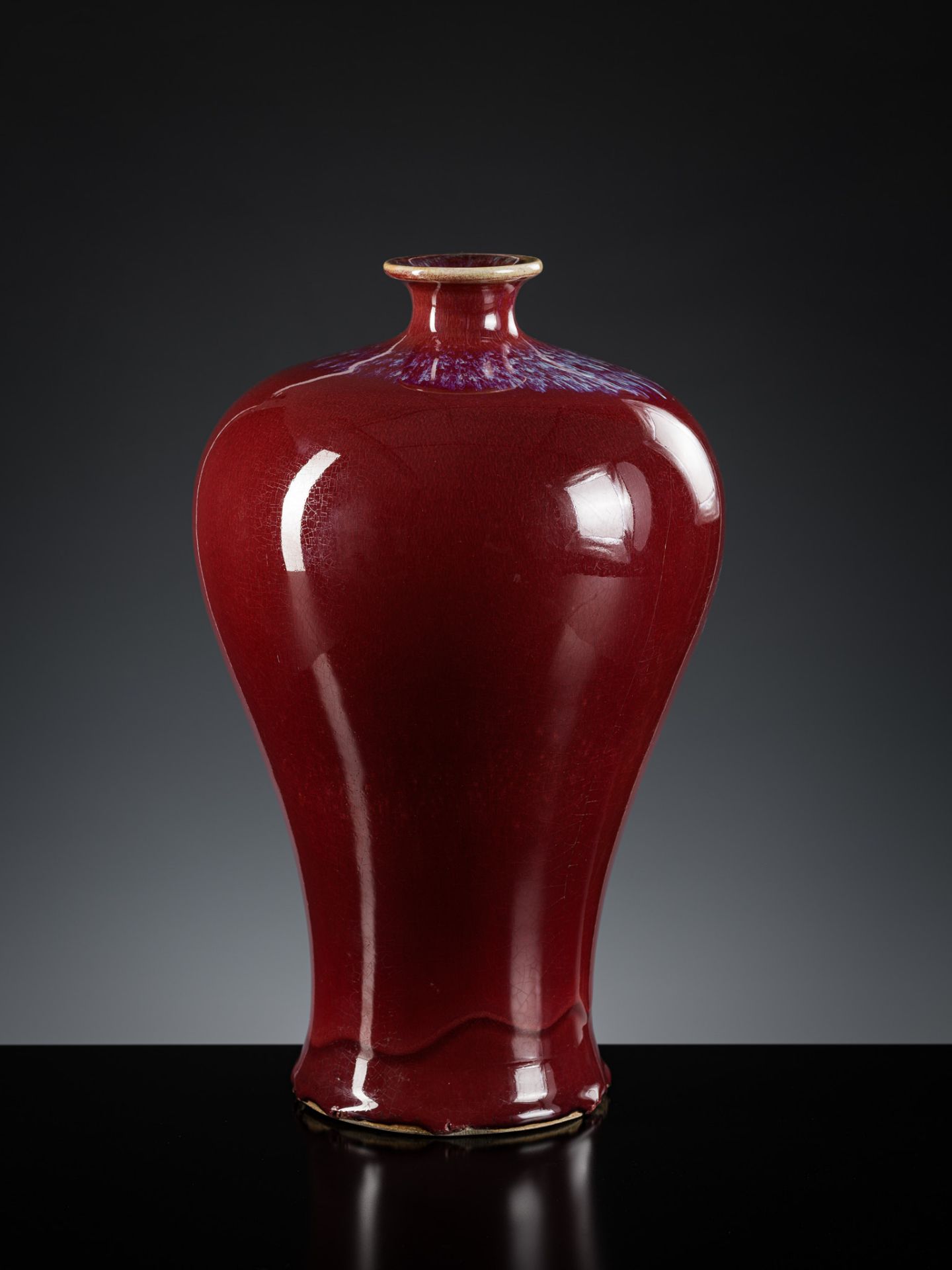 A FLAMBE-GLAZED VASE, MEIPING, LATE QING DYNASTY TO REPUBLIC PERIOD - Image 4 of 8